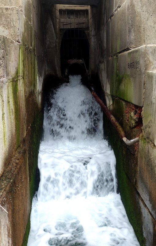 Ростовский водопад